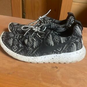 Nike Pendleton customized running shoe